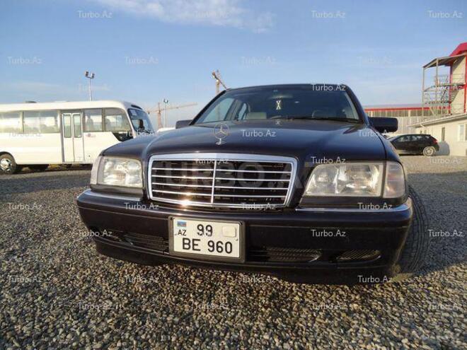 Mercedes C 240 2000, 67,500 km - 2.4 l - Bakı