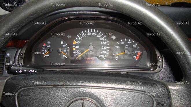 Mercedes E 240 1998, 155,000 km - 2.4 l - Bakı