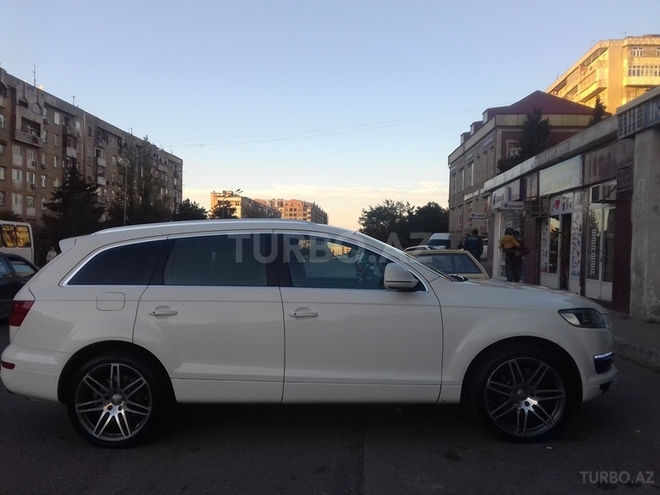 Audi Q7 2007, 10,000 km - 4.2 l - Bakı
