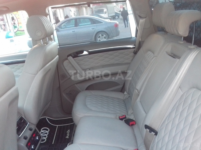 Audi Q7 2007, 10,000 km - 4.2 l - Bakı