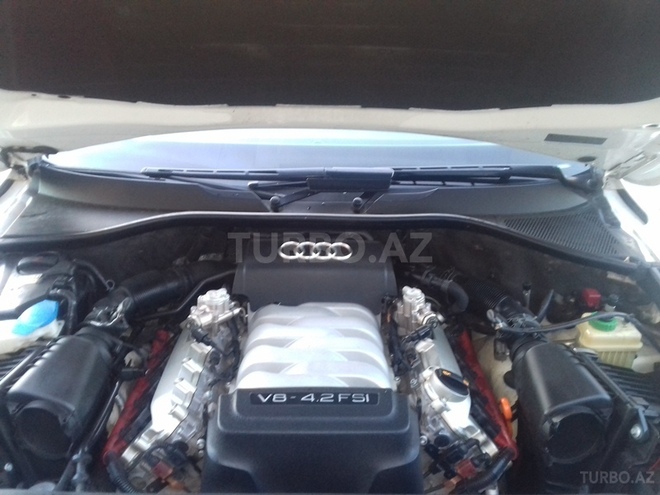 Audi Q7 2007, 10,000 km - 4.2 l - Bakı