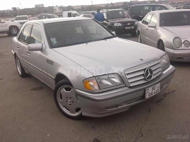 Mercedes C 230 1999, 185,000 km - 2.3 l - Bakı