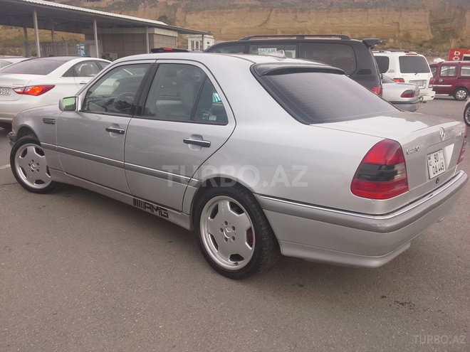Mercedes C 230 1999, 185,000 km - 2.3 l - Bakı