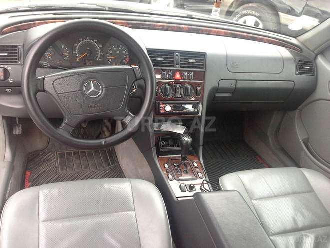 Mercedes C 230 1999, 185,000 km - 2.3 l - Bakı