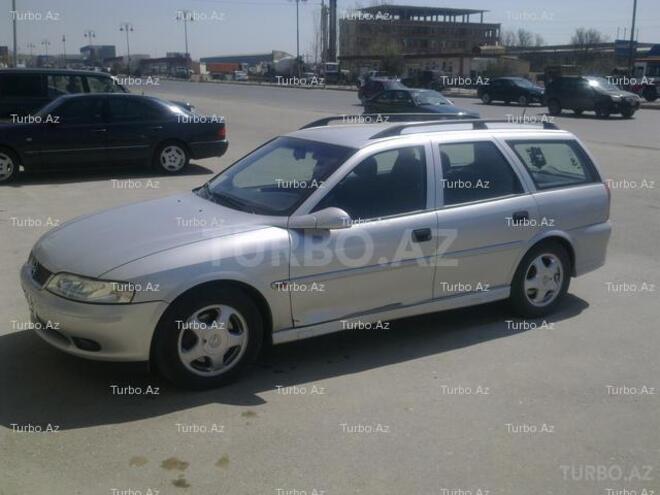 Opel Vectra 2000, 177,000 km - 1.6 l - Bakı