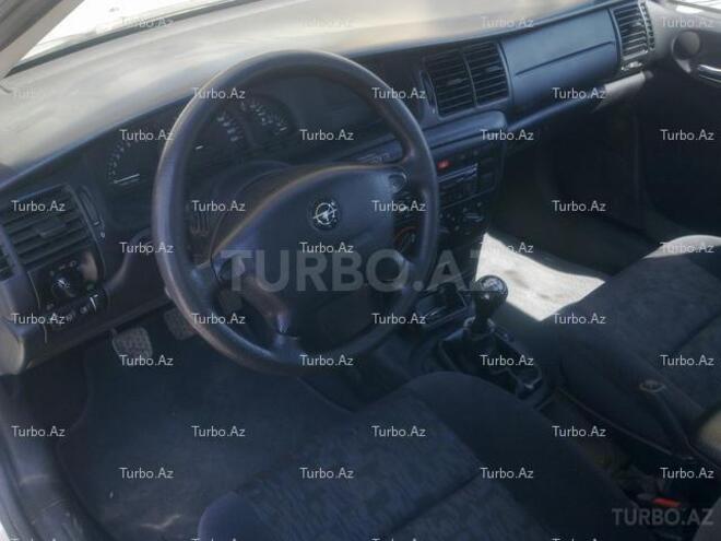 Opel Vectra 2000, 177,000 km - 1.6 l - Bakı