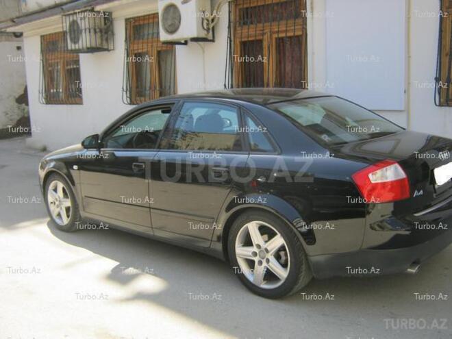 Audi A4 2002, 30,000 km - 1.8 l - Bakı