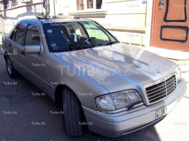 Mercedes C 220 1996, 280,000 km - 2.2 л - Bakı