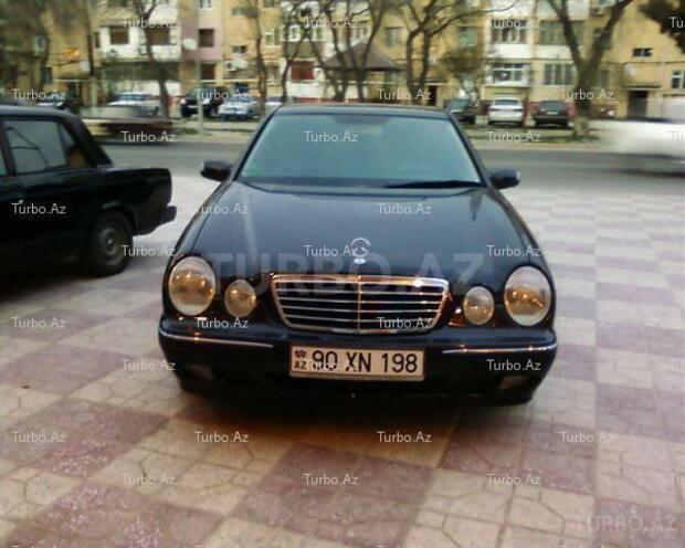 Mercedes E 240 2000, 141,000 km - 2.4 л - Bakı