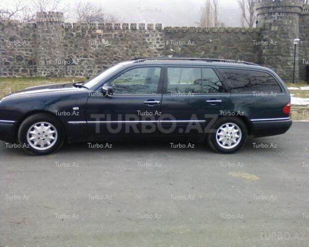 Mercedes E 240 1998, 200,000 km - 2.4 l - Bakı