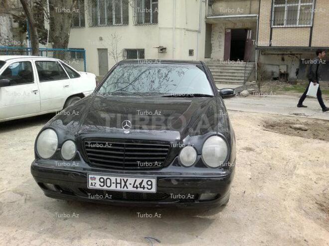 Mercedes E 220 2002, 280,000 km - 2.2 л - Bakı
