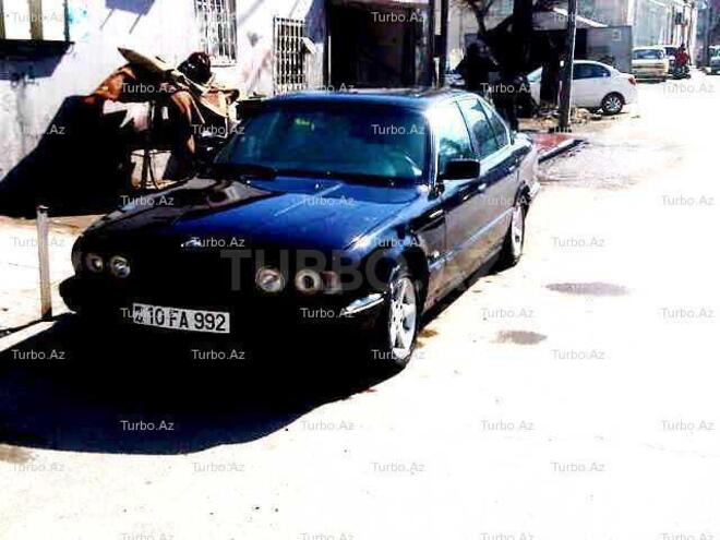 BMW 520 1991, 270,000 km - 2.0 l - Bakı