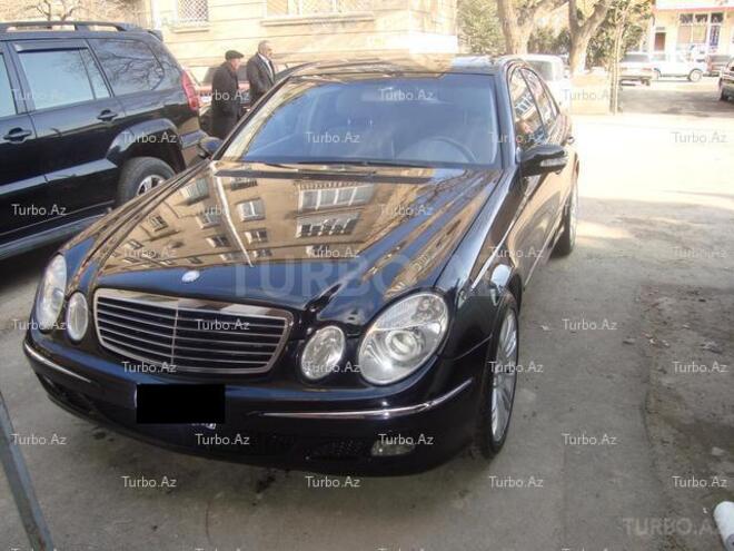 Mercedes E 320 2005, 160,000 km - 3.2 l - Bakı