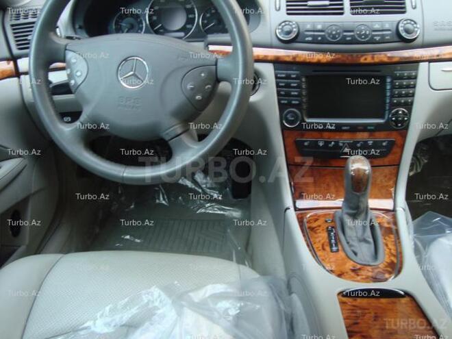 Mercedes E 320 2005, 160,000 km - 3.2 l - Bakı