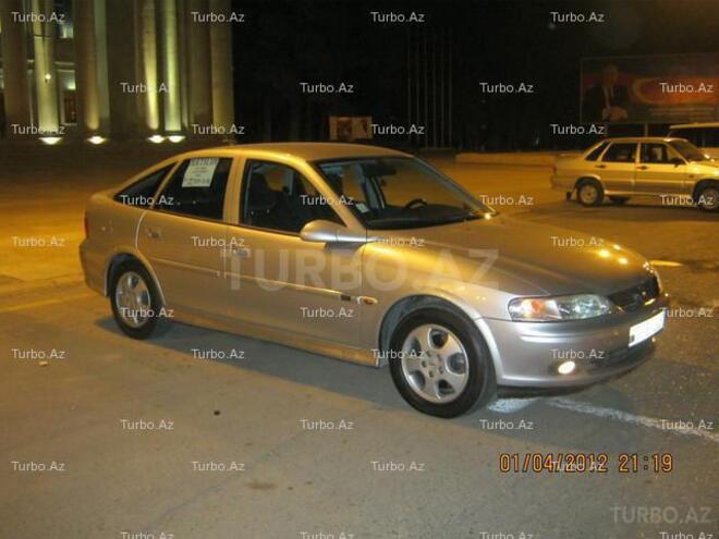 Opel Vectra 1999, 149,000 km - 1.8 l - Bakı