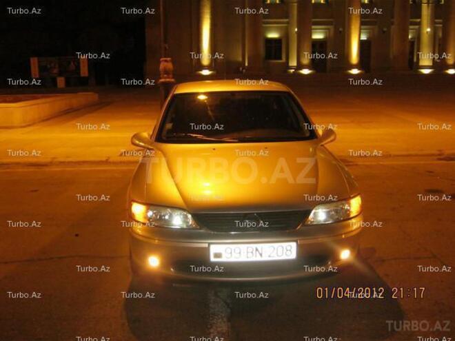 Opel Vectra 1999, 149,000 km - 1.8 l - Bakı