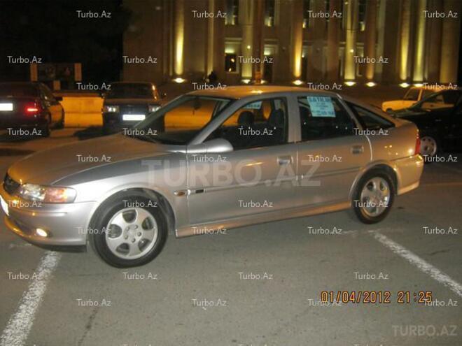 Opel Vectra 1999, 149,000 km - 1.8 l - Bakı