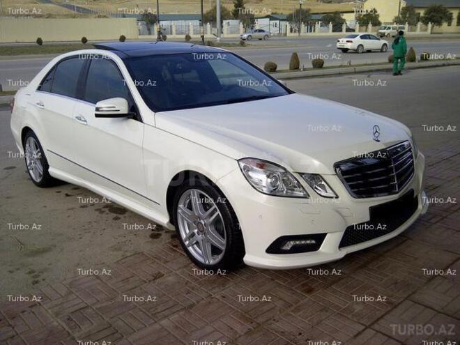 Mercedes E 350 2010, 37,000 km - 3.5 l - Bakı