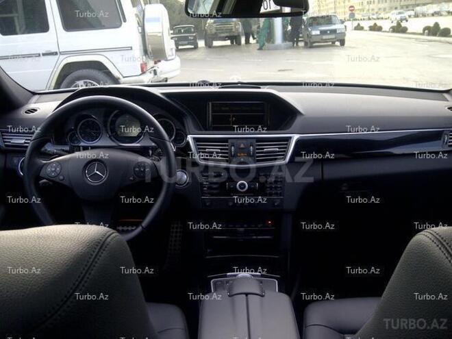 Mercedes E 350 2010, 37,000 km - 3.5 l - Bakı