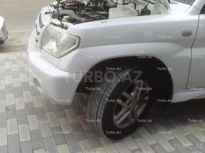 Mitsubishi Pajero io 2002, 112,000 km - 2.0 l - Bakı
