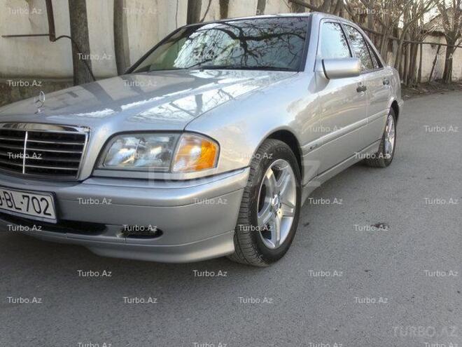 Mercedes C 230 2000, 105,000 km - 2.3 l - Bakı