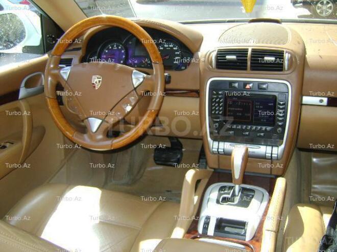 Porsche Cayenne 2005, 85,000 km - 3.2 л - Bakı