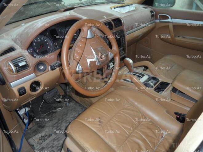 Porsche Cayenne 2006, 80,000 km - 3.2 l - Bakı