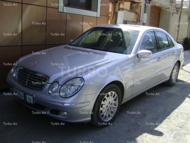 Mercedes E 320 2003, 132,000 km - 3.2 l - Bakı