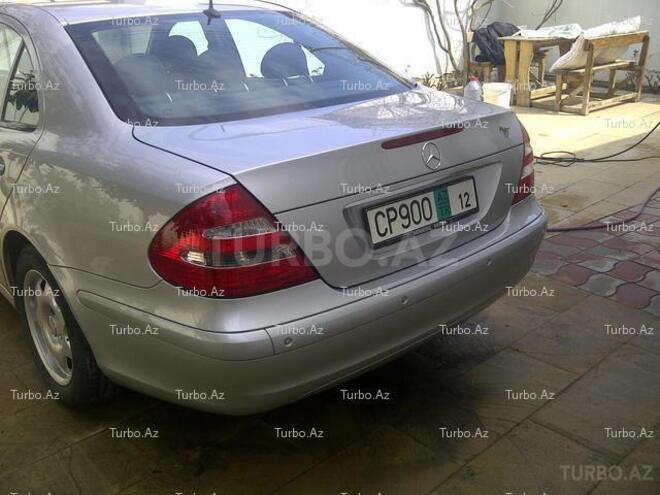 Mercedes E 240 2003, 145,000 km - 2.6 l - Bakı