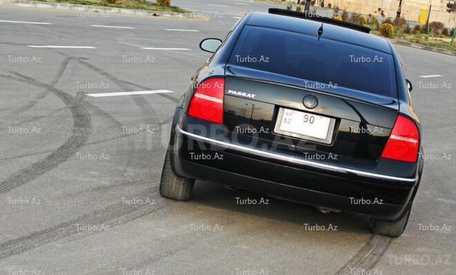 Volkswagen Passat 2004, 98,000 km - 1.8 l - Bakı