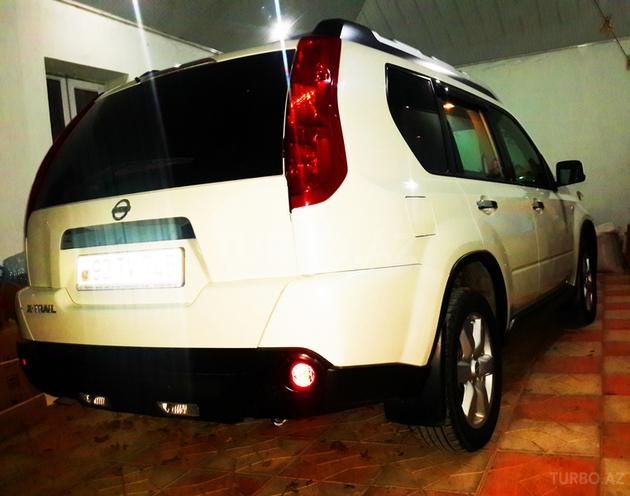 Nissan X-Trail 2010, 96,500 km - 2.5 л - Bakı