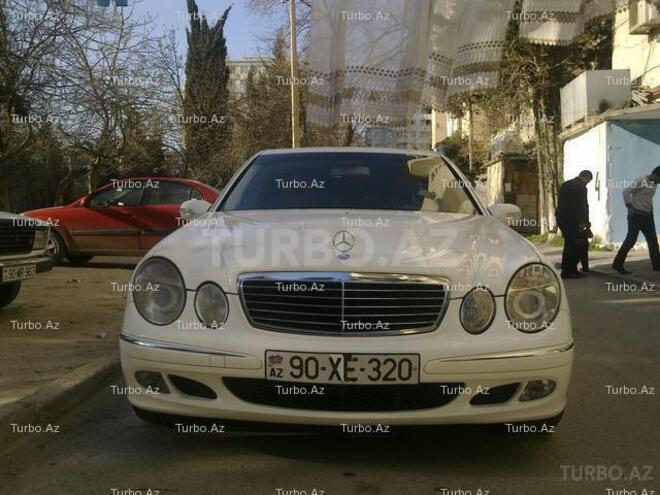 Mercedes E 320 2002, 217,000 km - 3.2 l - Bakı