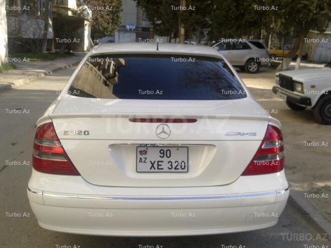 Mercedes E 320 2002, 217,000 km - 3.2 l - Bakı