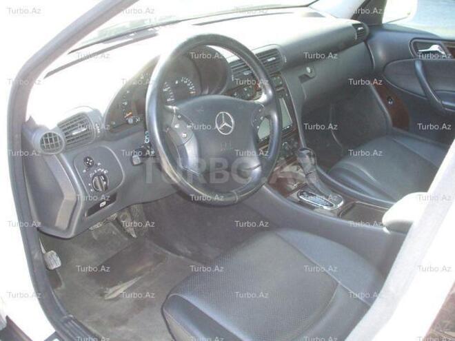 Mercedes C 240 2003, 123,000 km - 2.6 l - Bakı