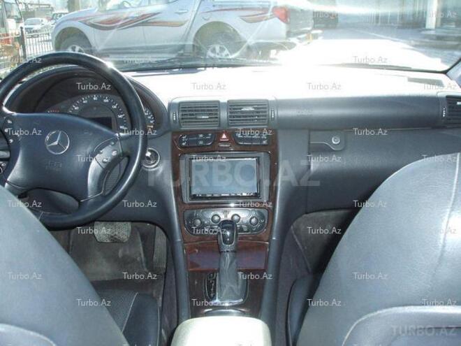 Mercedes C 240 2003, 123,000 km - 2.6 l - Bakı
