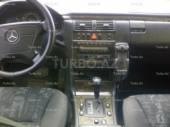 Mercedes E 230 1996, 230,000 km - 2.3 л - Bakı