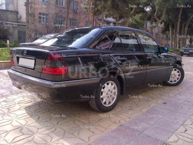 Mercedes C 240 1999, 132,000 km - 2.4 л - Bakı