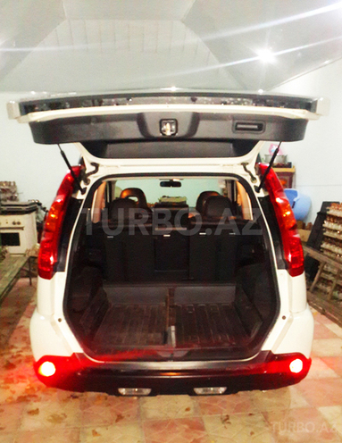 Nissan X-Trail 2010, 96,500 km - 2.5 л - Bakı