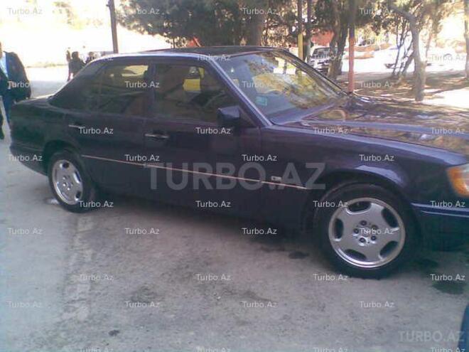 Mercedes E 320 1995, 226,000 km - 3.2 l - Bakı