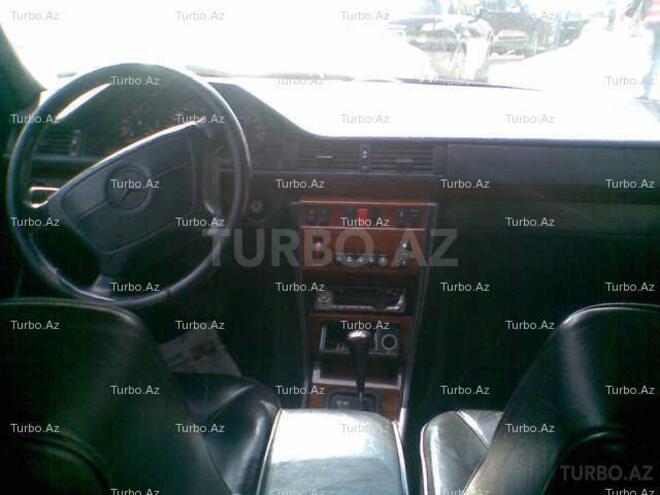 Mercedes E 320 1995, 226,000 km - 3.2 l - Bakı