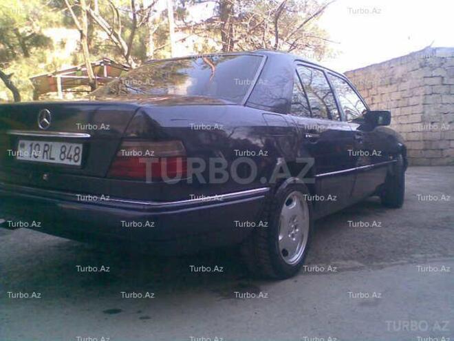 Mercedes E 320 1995, 226,000 km - 3.2 l - Bakı