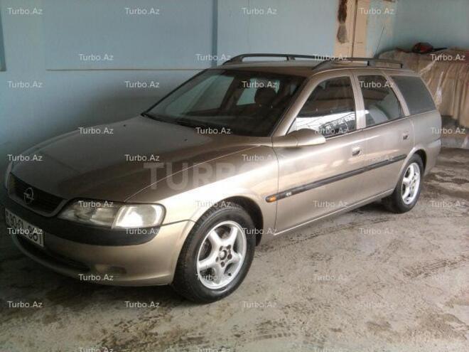 Opel Vectra 1997, 157,000 km - 2.0 l - Bakı