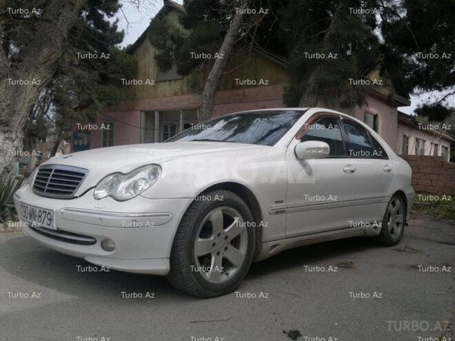 Mercedes C 240 2001, 61,000 km - 2.6 l - Bakı