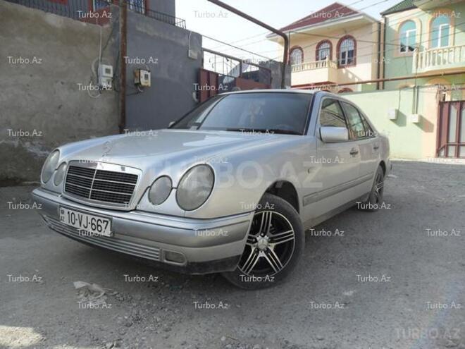 Mercedes E 230 1996, 270,000 km - 2.3 l - Bakı