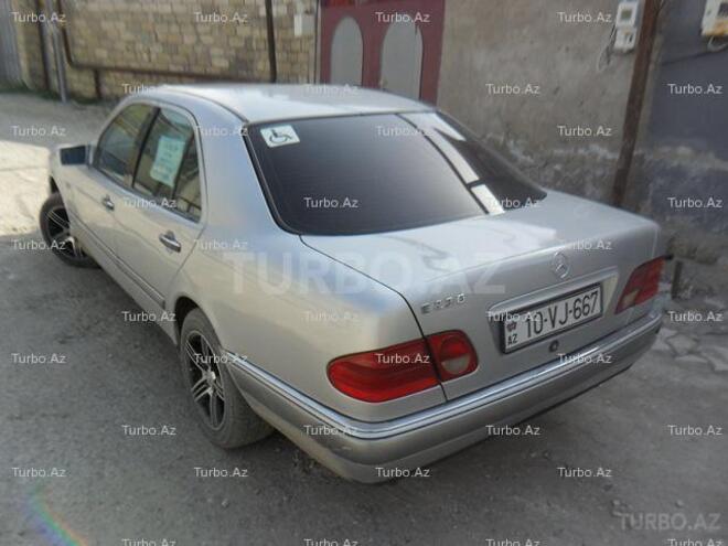 Mercedes E 230 1996, 270,000 km - 2.3 l - Bakı