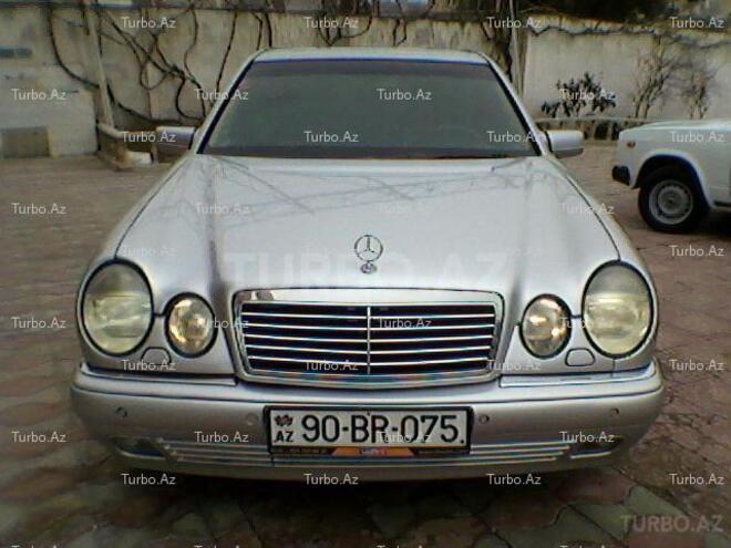 Mercedes E 320 1998, 250,000 km - 3.2 l - Bakı
