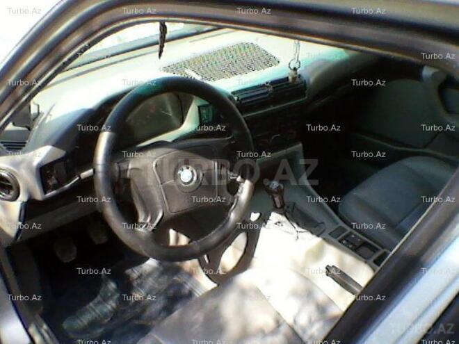 BMW 520 1994, 300,000 km - 2.0 l - Bakı