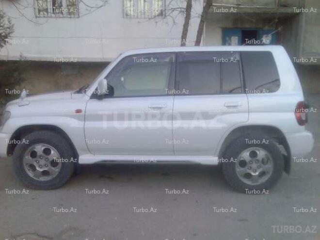 Mitsubishi Pajero io 2000, 138,000 km - 2.0 l - Bakı