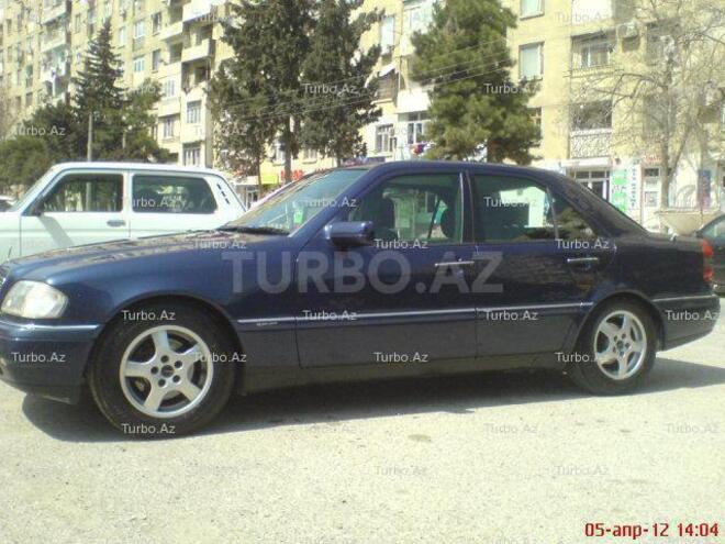Mercedes C 220 1995, 211,000 km - 2.2 l - Bakı