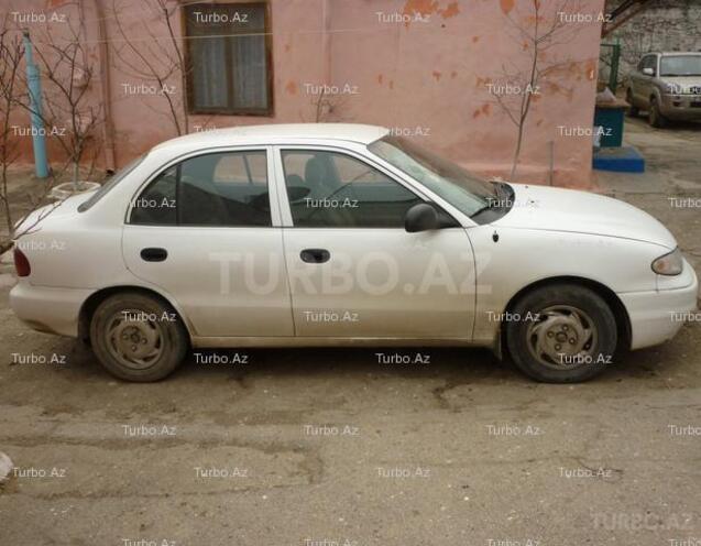 Hyundai Accent 1995, 165,000 km - 1.6 l - Bakı